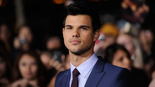 taylor lautner net worth