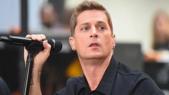 rob thomas net worth